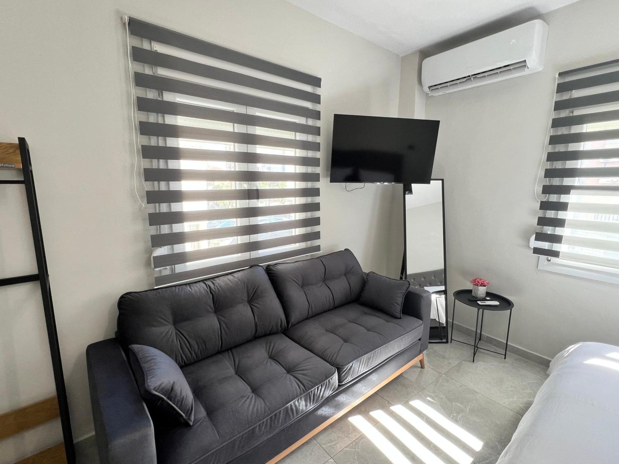 Drama Homes Miaouli #2 Luaran gambar
